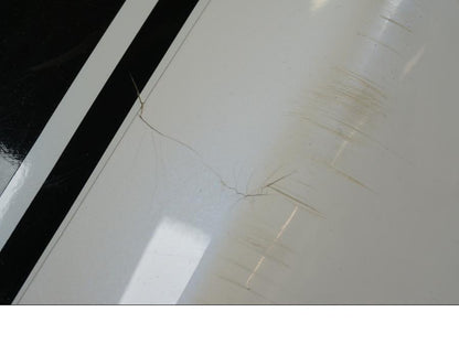 Höger sida på Kuts från en Suzuki GSX 1300 R -2017 motorcykel.