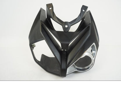 Framsidan på Strålkastarkåpa från en BMW S 1000 R -2019 motorcykel.