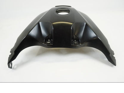 Vänster sida på Bensintankskåpa från en Yamaha Tenere 700 -2020 motorcykel.