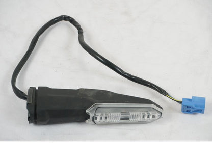 Framsidan på Blinkers LED från en Kawasaki Z 900 -2021 motorcykel.