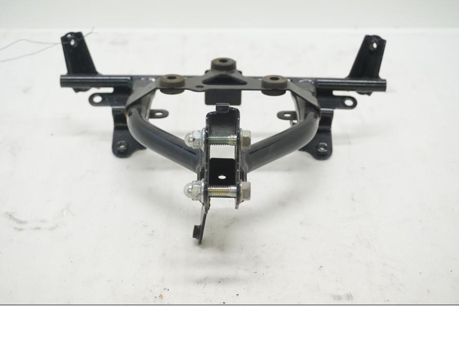 Framsidan på Toppkåpstag från en Honda CBR 500 R -2013 motorcykel.