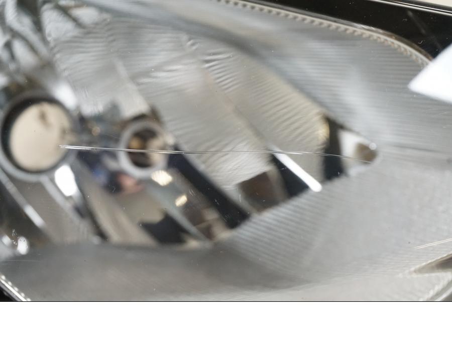 Baksidan på Strålkastare från en BMW S 1000 R -2013 motorcykel.