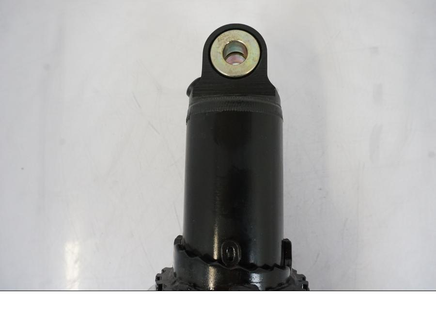 Extrabild2 på Stötdämpare från en KTM 790 Duke -2019 motorcykel.