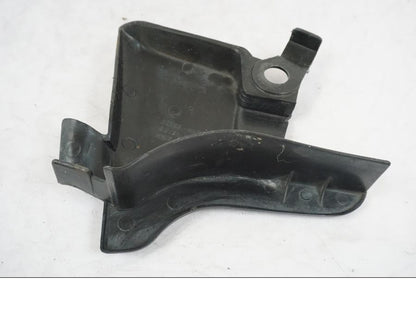 Höger sida på Ramskydd från en Honda CB 750 -1996 motorcykel.