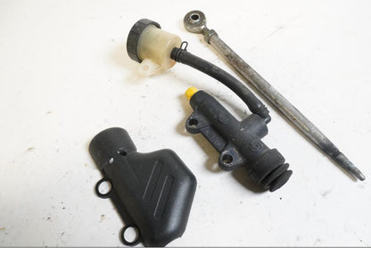 Framsidan på Bromshuvudcylinder från en KTM 625 SMC -2005 motorcykel.