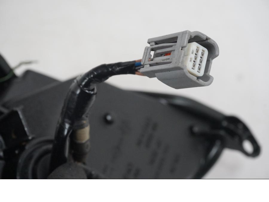 Extrabild4 på Strålkastare från en Honda CB 650 F Hornet -2017 motorcykel.