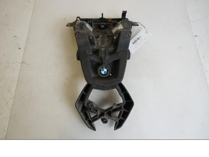 Framsidan på Skylthållare från en BMW K 1200 S -2007 motorcykel.