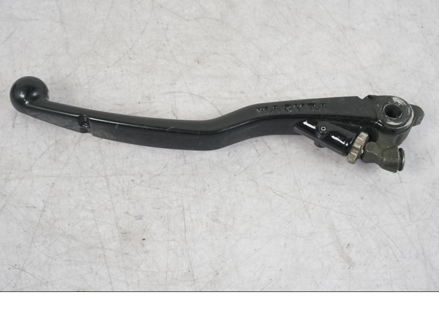 Baksidan på Kopplingsgrepp från en KTM 1290 Super Adventure R -2018 motorcykel.