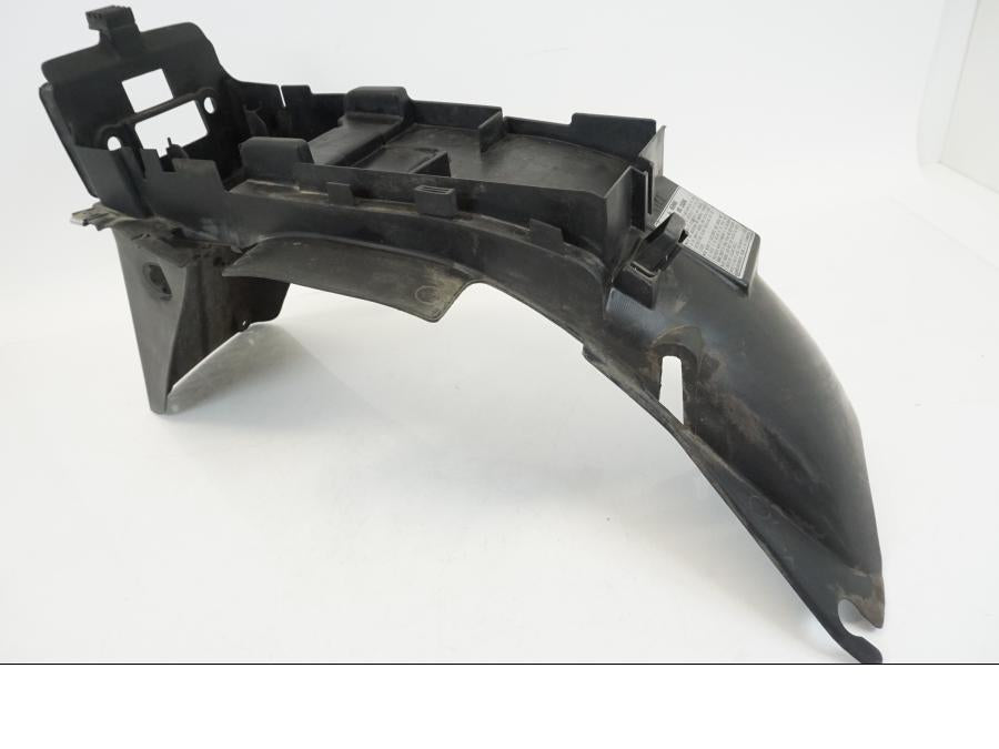 Extrabild2 på Bakskärm från en Honda CB 750 -2002 motorcykel.