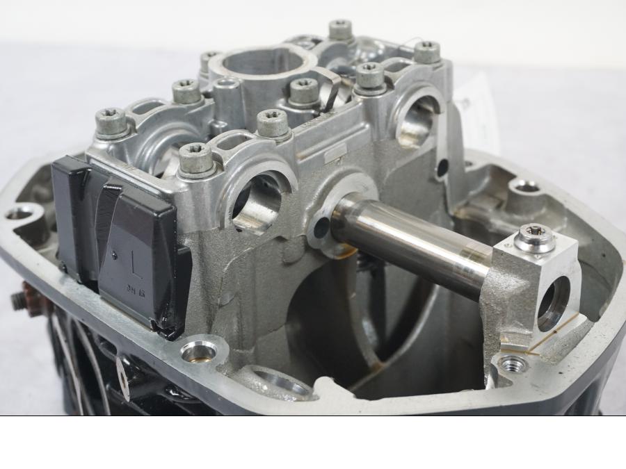 Extrabild1 på Topplock från en BMW R 1200 GSA -2014 motorcykel.