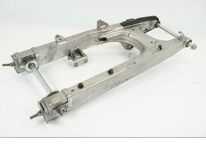 Höger sida på Sving från en Kawasaki KLX 230 -2019 motorcykel.