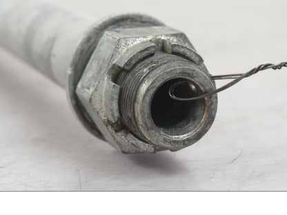 Snett nerifrån på Axel från en Kawasaki ZX-6R -2006 motorcykel.