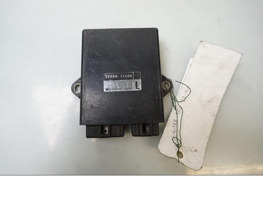 Framsidan på CDI / ECU från en Suzuki GSX-R 750 -1988 motorcykel.