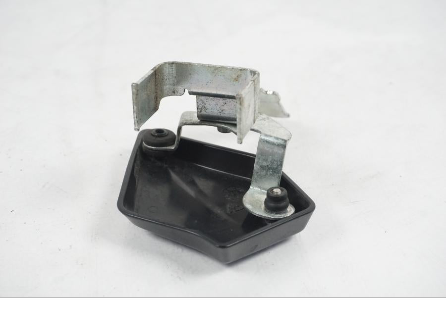 Baksidan på Startrelä från en MV Agusta Dragster -2014 motorcykel.