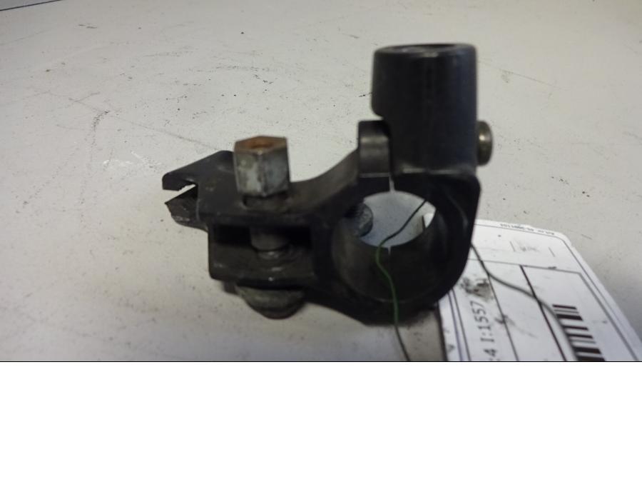 Framsidan på Kopplingsklo från en Suzuki DR 650 -1993 motorcykel.