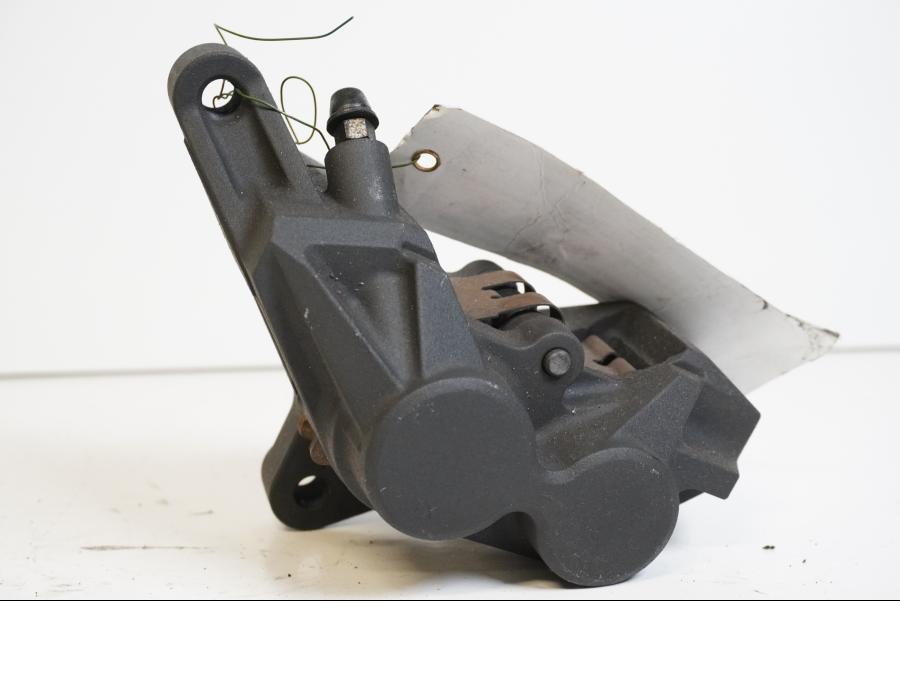 Baksidan på Bromsok från en Yamaha TDM 900 -2008 motorcykel.