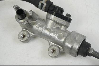 Höger sida på Bromshuvudcylinder från en Suzuki GSX-R 1000 -2007 motorcykel.