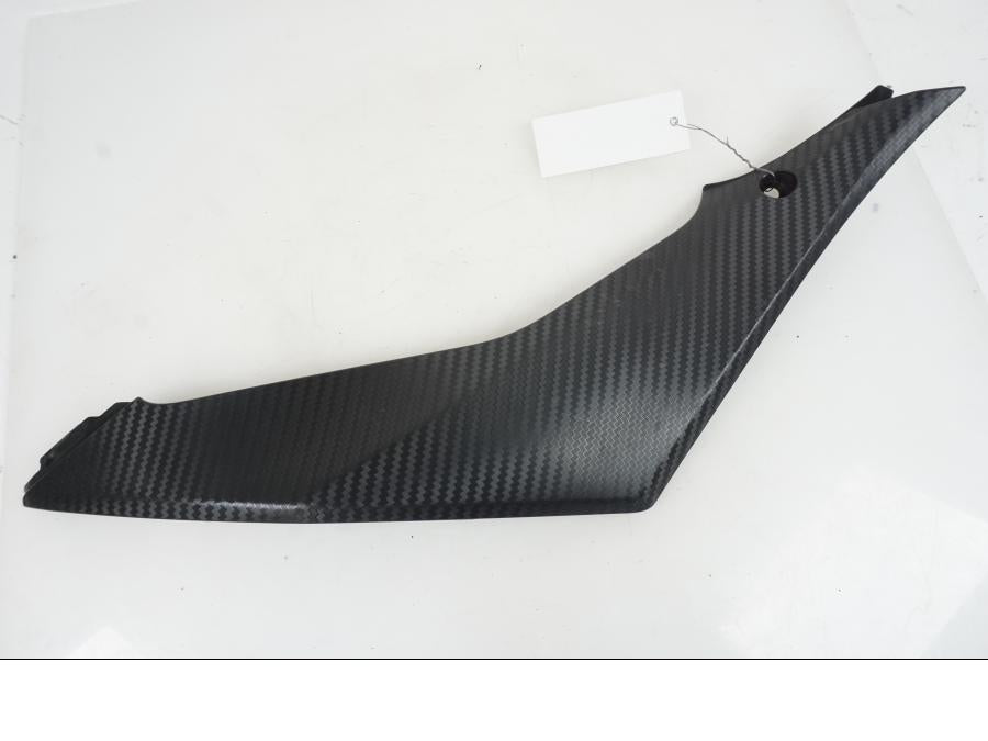 Framsidan på Bensintankskåpa från en Suzuki GSX-R 1000 -2007 motorcykel.