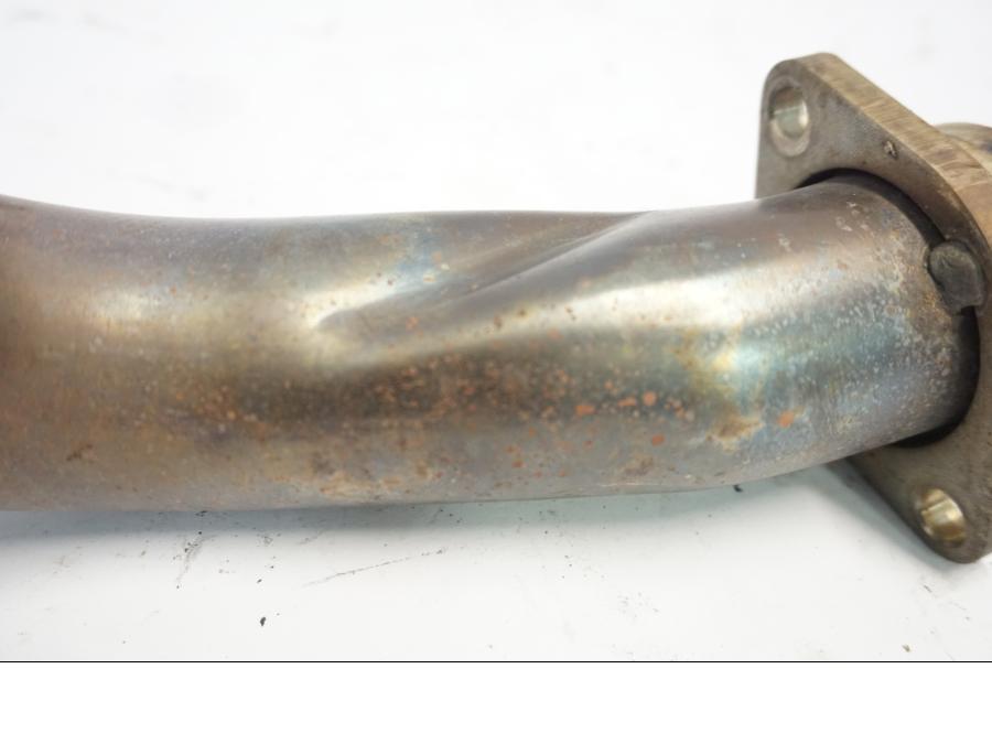 Baksidan på Grenrör från en Suzuki DL 1000 -2003 motorcykel.