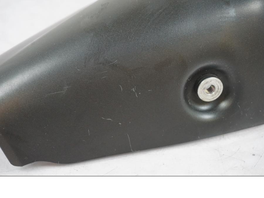 Extrabild1 på Värmeskydd från en Kawasaki ZX-6R -2011 motorcykel.