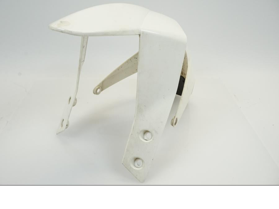 Framsidan på Framskärm från en KTM 690 Duke -2012 motorcykel.