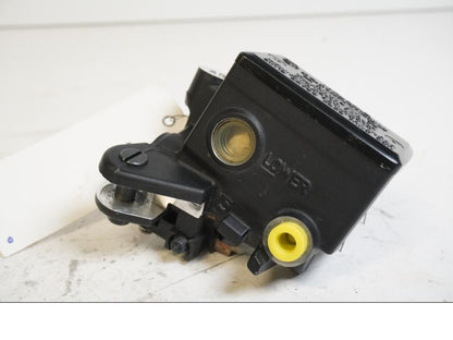 Framsidan på Bromshuvudcylinder från en Yamaha MT-07 Tracer -2016 motorcykel.