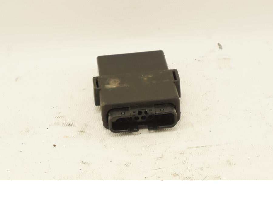 Baksidan på CDI / ECU från en Honda CBR 900 RR -1998 motorcykel.