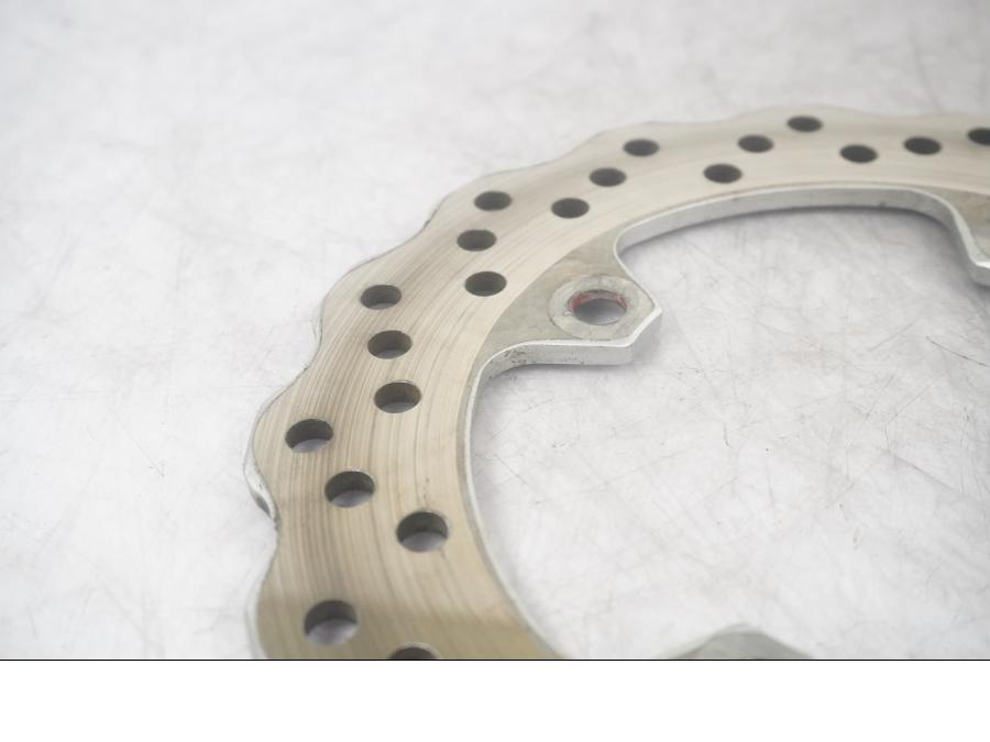 Baksidan på Bromsskiva från en Kawasaki ZX-10R -2008 motorcykel.