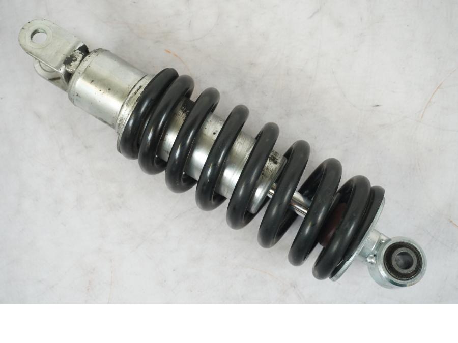 Framsidan på Stötdämpare från en Yamaha MT 125 -2017 motorcykel.