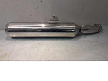 Framsidan på Ljuddämpare från en Yamaha FJR 1300 -2013 motorcykel.