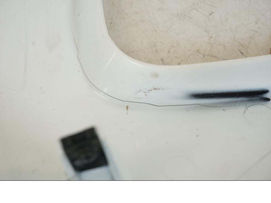 Extrabild3 på Sidkåpa från en Triumph Speed Triple -2021 motorcykel.