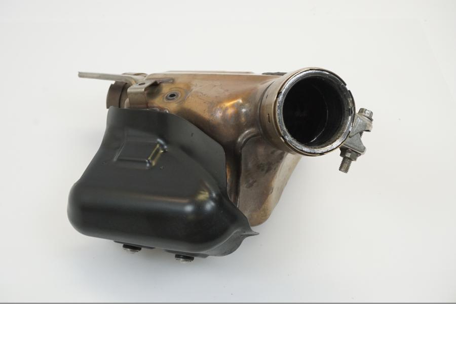 Baksidan på Mellanburk från en Kawasaki ZX-10R -2008 motorcykel.