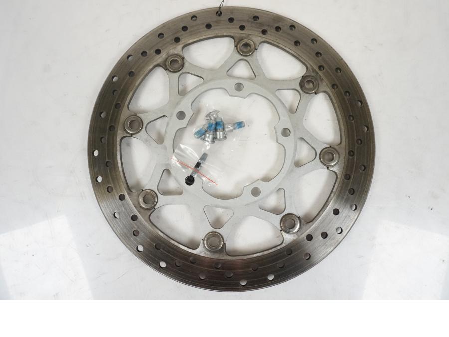 Extrabild1 på Bromsskiva från en Suzuki VZR 1800 -2009 motorcykel.