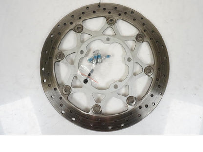 Extrabild1 på Bromsskiva från en Suzuki VZR 1800 -2009 motorcykel.