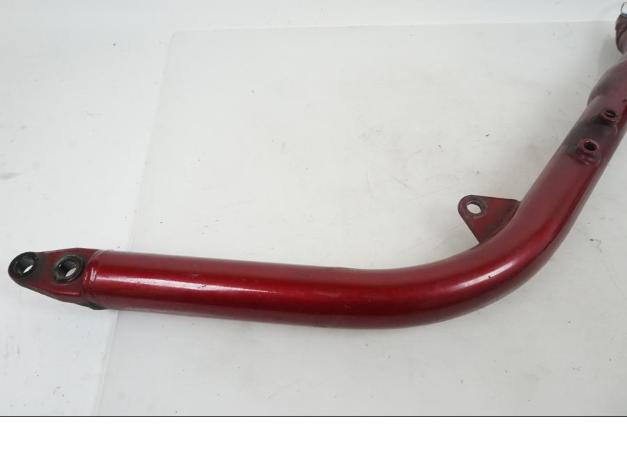 Snett uppifrån på Ramdel från en Yamaha XJ 900 S -1997 motorcykel.