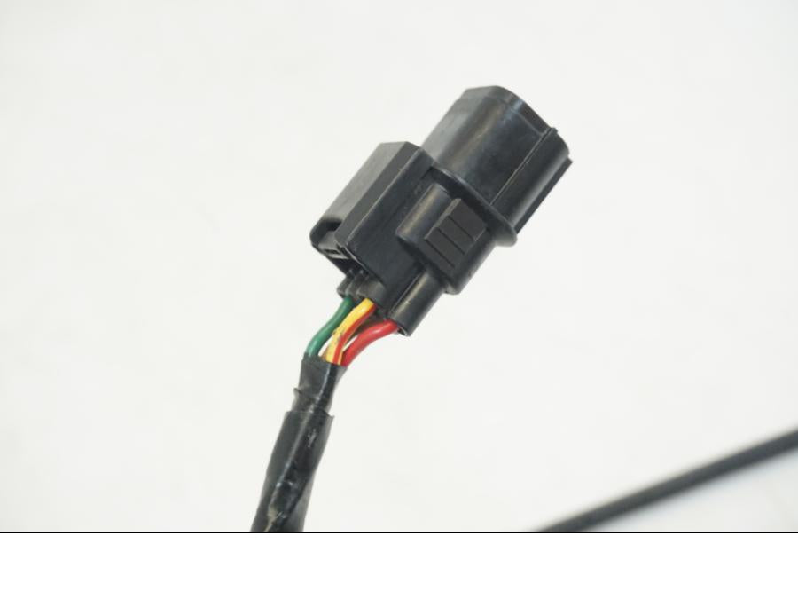 Snett nerifrån på Avgasspjällmotor från en Ducati Hyperstrada -2013 motorcykel.