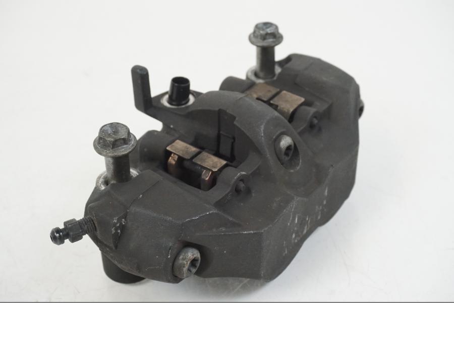 Snett nerifrån på Bromsok från en Suzuki GSX-R 1000 -2007 motorcykel.