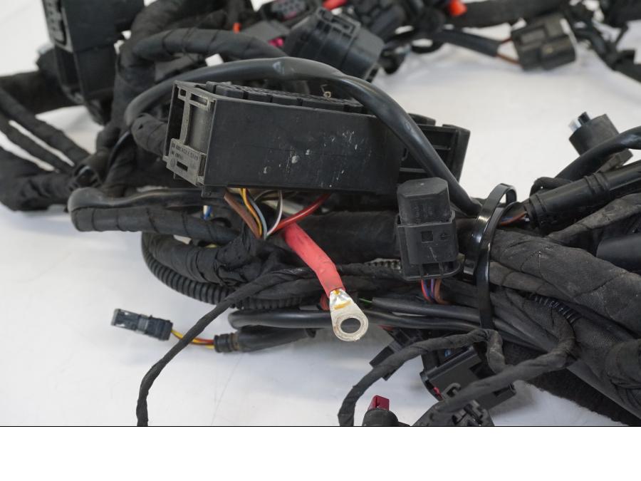 Extrabild6 på Kabelstam från en BMW R 1250 GS -2019 motorcykel.