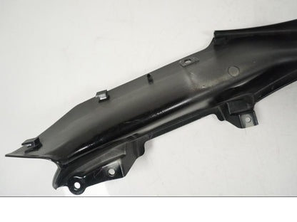 Extrabild1 på Sidkåpa från en Yamaha YZF 1000 R1 -2007 motorcykel.