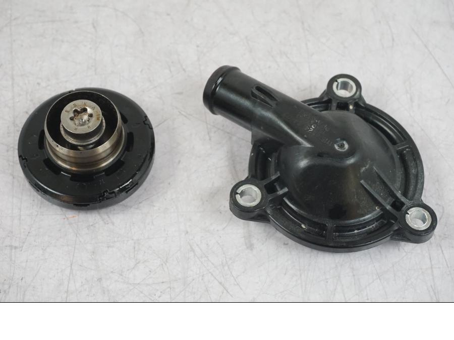 Framsidan på Motordelar från en BMW R 1200 GS -2018 motorcykel.