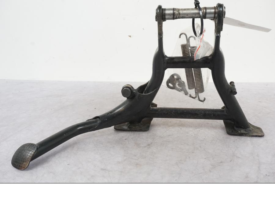 Framsidan på Centralstöd från en BMW K 1600 GTL -2015 motorcykel.