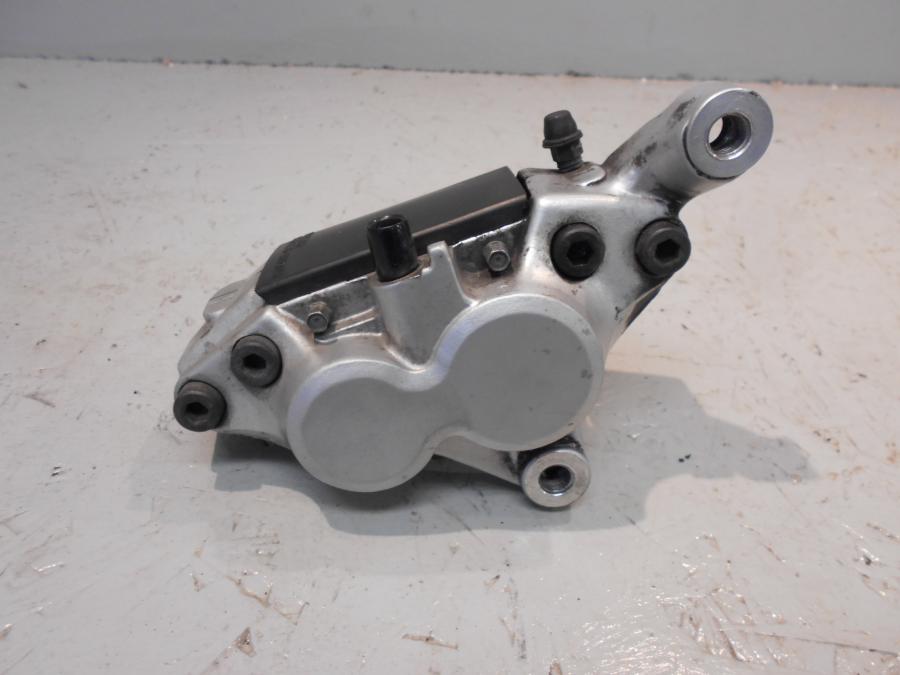 Framsidan på Bromsok från en Yamaha TDM 850 -1999 motorcykel.