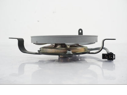 Snett uppifrån på Vattenkylfläkt från en Yamaha YZF 1000 R1 -2007 motorcykel.