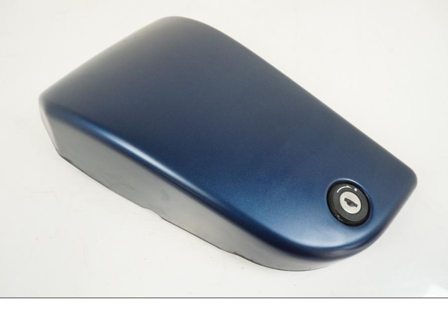 Framsidan på Sidopanel från en Kawasaki VN 1500 -1996 motorcykel.