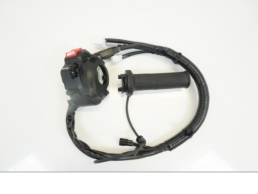 Framsidan på Värmehandtag från en Yamaha MT-09 Tracer -2021 motorcykel.