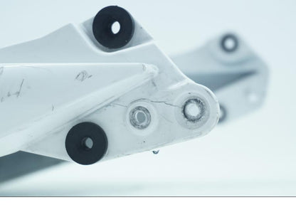 Vänster sida på Bakvinge från en Kawasaki ZX-6R -2007 motorcykel.