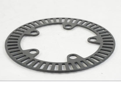 Baksidan på ABS krans från en KTM 1290 Super Duke R -2022 motorcykel.