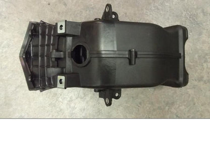 Framsidan på Luftintag från en Yamaha YZF 1000 R1 -2015 motorcykel.