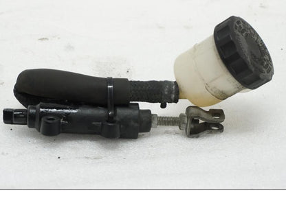 Framsidan på Bromshuvudcylinder från en Honda XL 1000 V -2008 motorcykel.