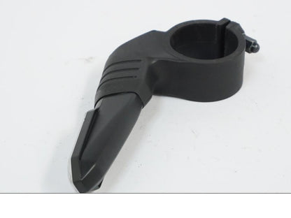 Snett uppifrån på Blinkers från en Honda CB 650 R -2019 motorcykel.